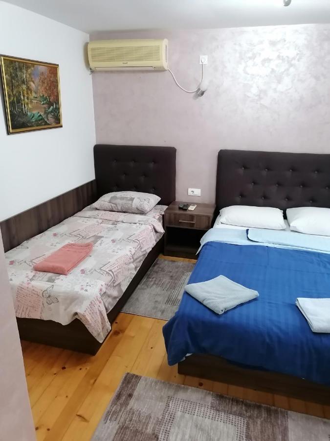 Prenociste Day Holiday Szendrő Kültér fotó